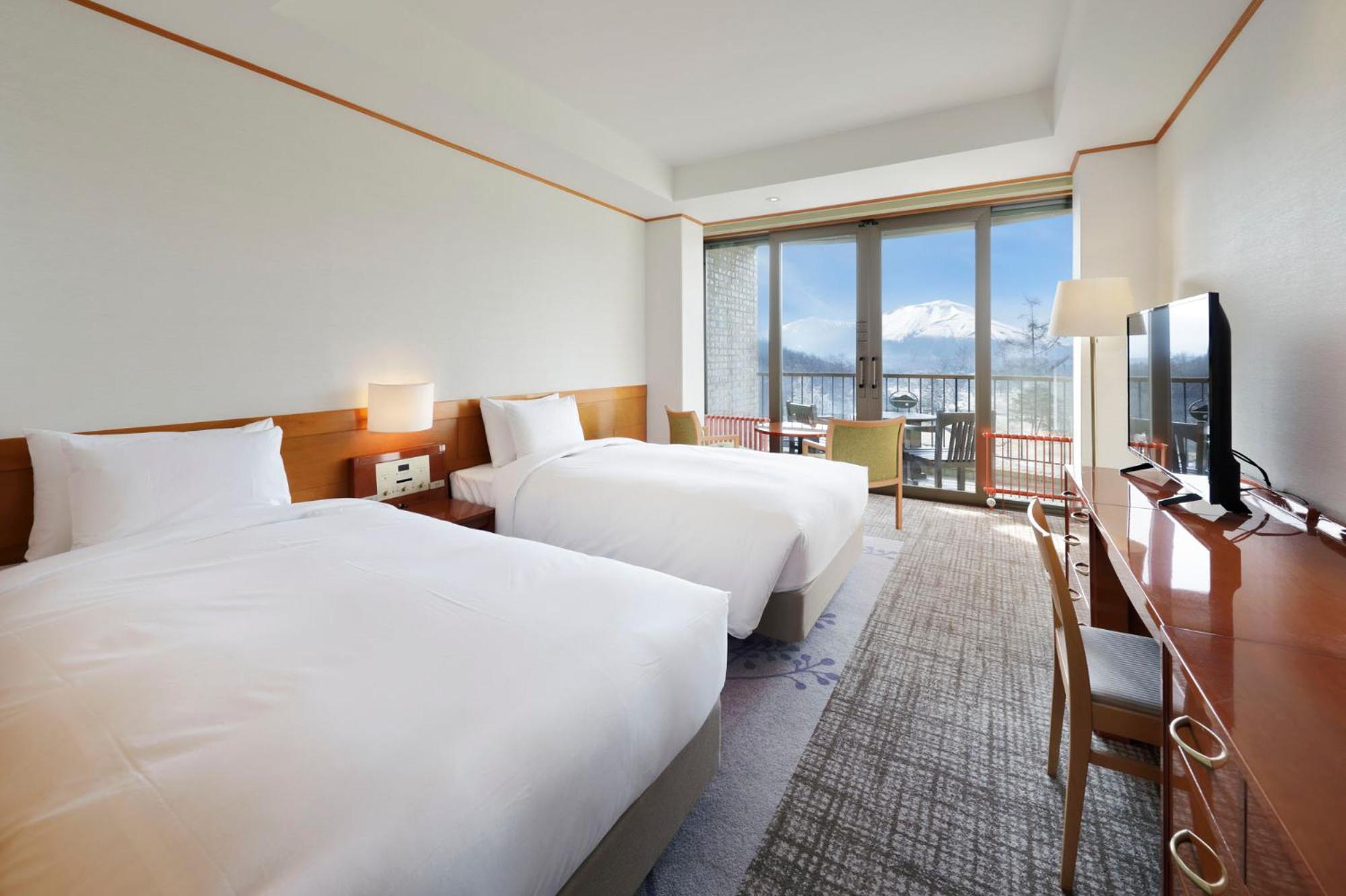 Karuizawa Asama Prince Hotel Exterior photo